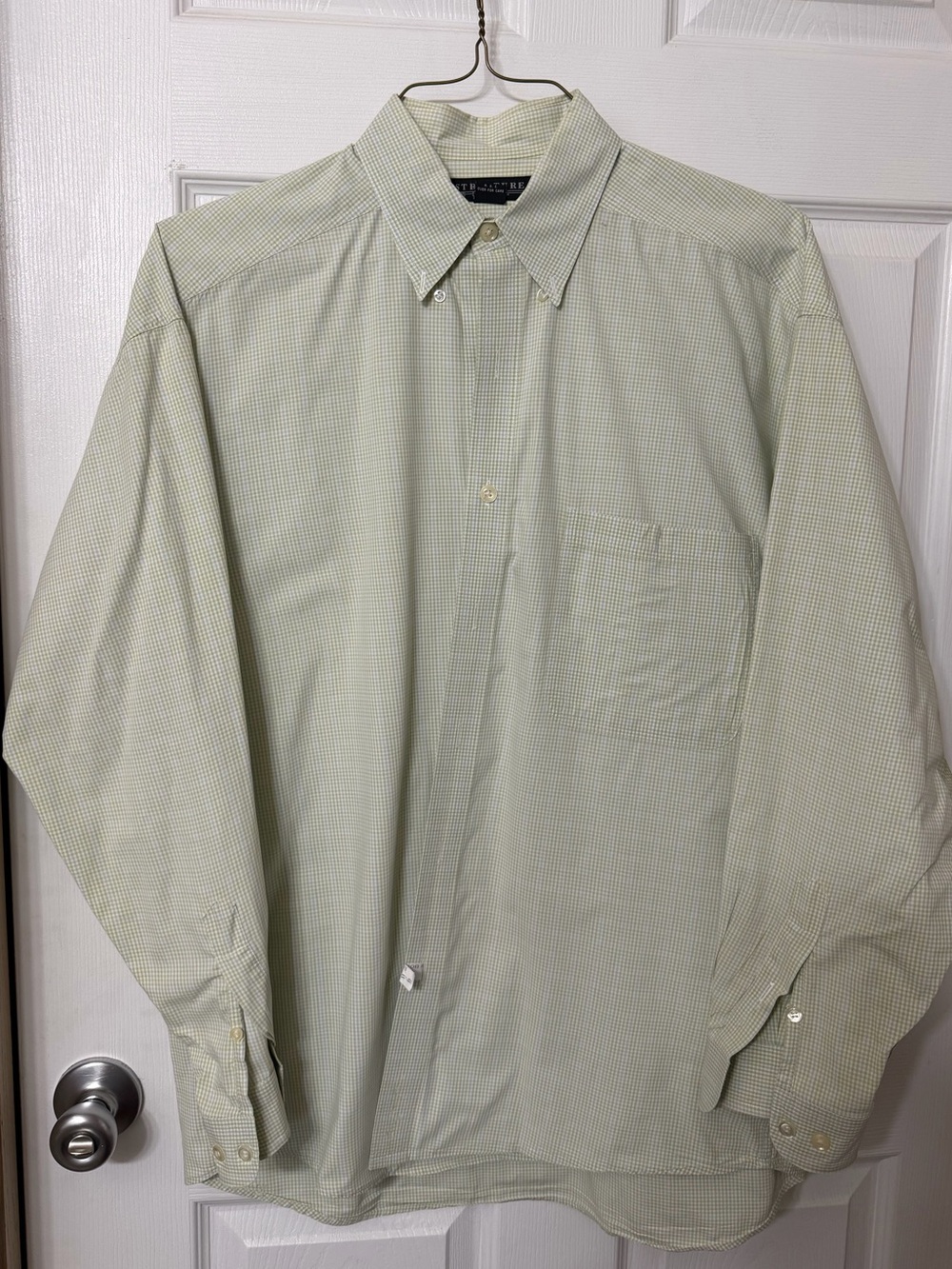 Structure Men's Pale Green Button-Down Dress Shirt